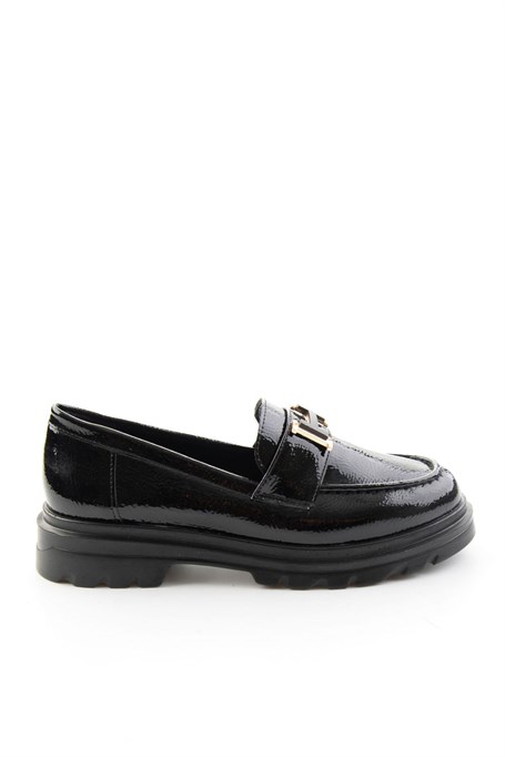 Siyah Kırışık Rugan  Kadın Loafer Ayakkabı K01997011312