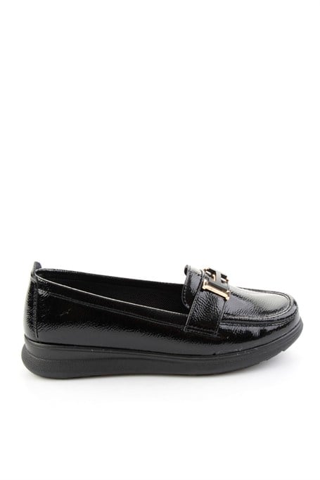 Siyah Kırışık Rugan  Kadın Loafer Ayakkabı K01536105912