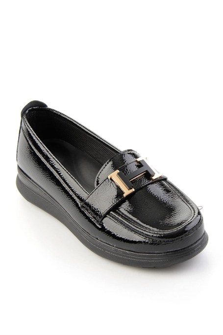 Siyah Kırışık Rugan  Kadın Loafer Ayakkabı K01536105912