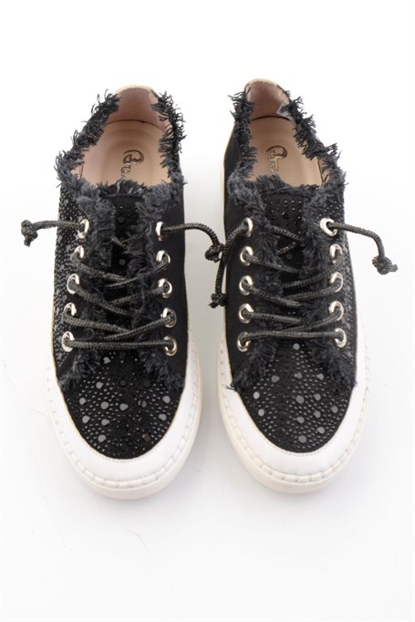 Siyah Kot  Kadın Sneaker K01309000318