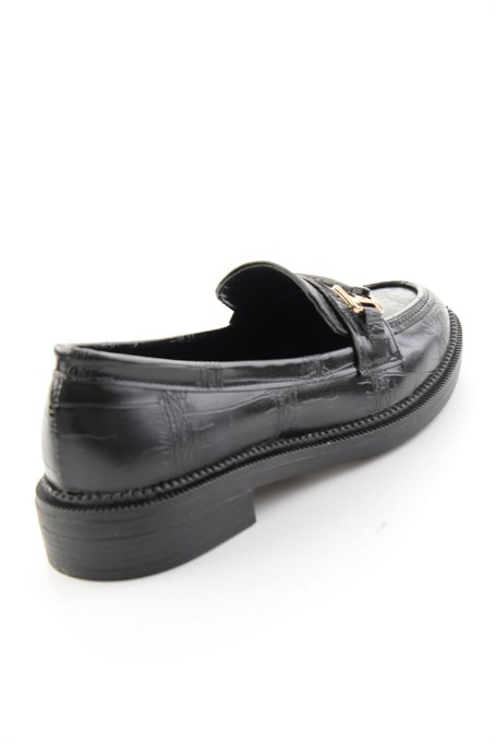 Siyah Kroko  Kadın Loafer Ayakkabı K01216100411