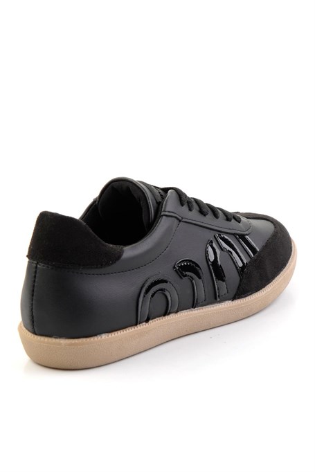 Siyah Siyah Rugan  Kadın Sneaker K01179888809