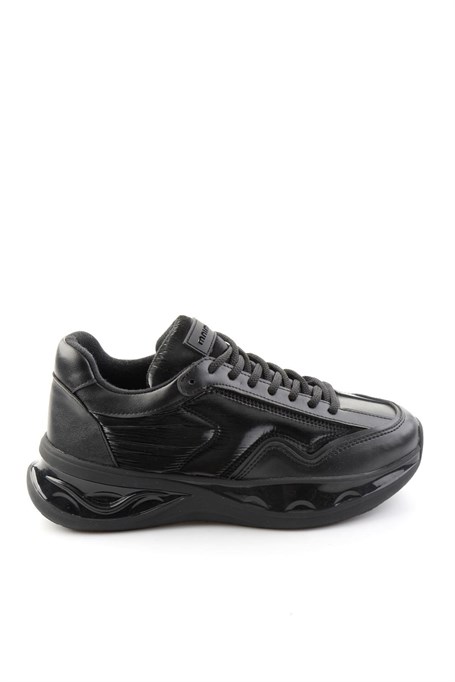 Siyah Siyah Streç  Kadın Sneaker K01228092409
