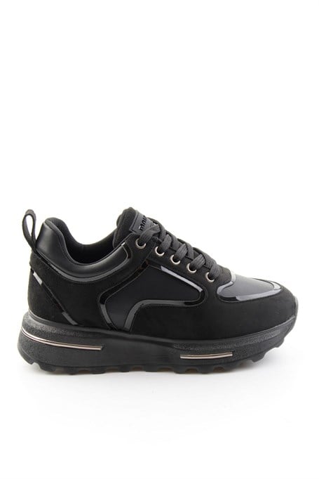 Siyah Siyah Süet  Kadın Sneaker K01313003072