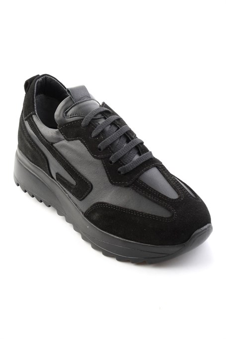 Siyah Süet  Kadın Sneaker K01854014102