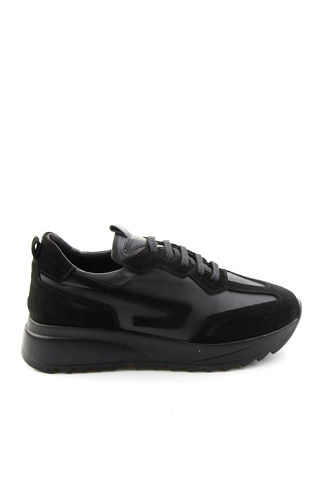 Siyah Süet  Kadın Sneaker K01854014102