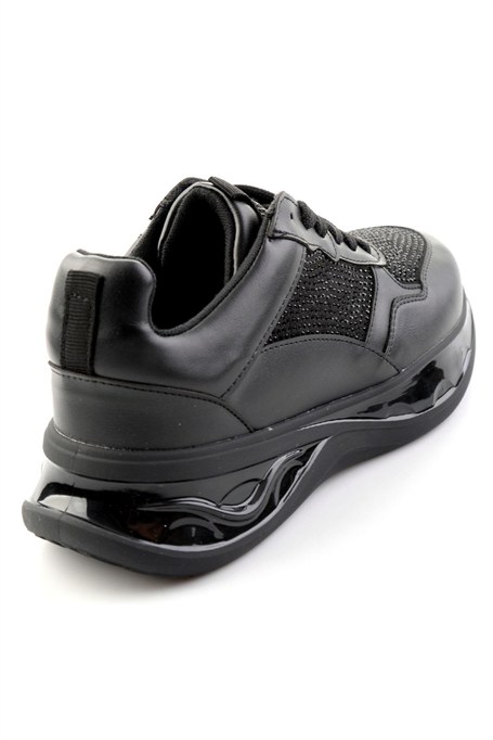 Siyah Taşlı  Kadın Sneaker K01228091587