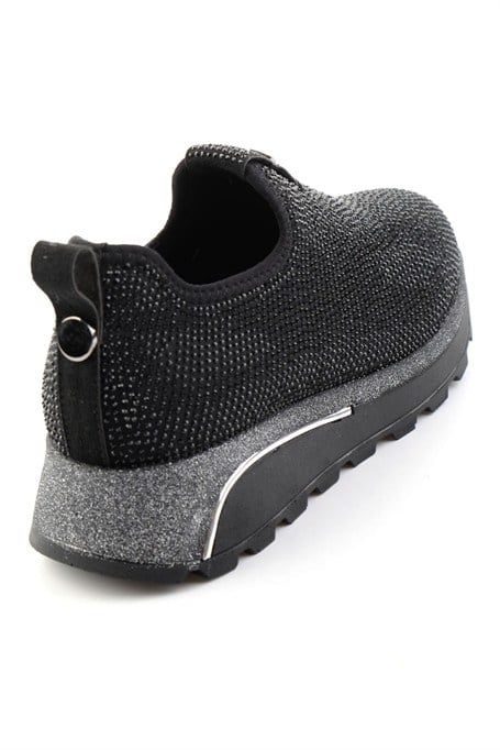 Siyah Taşlı  Kadın Sneaker K01834220087