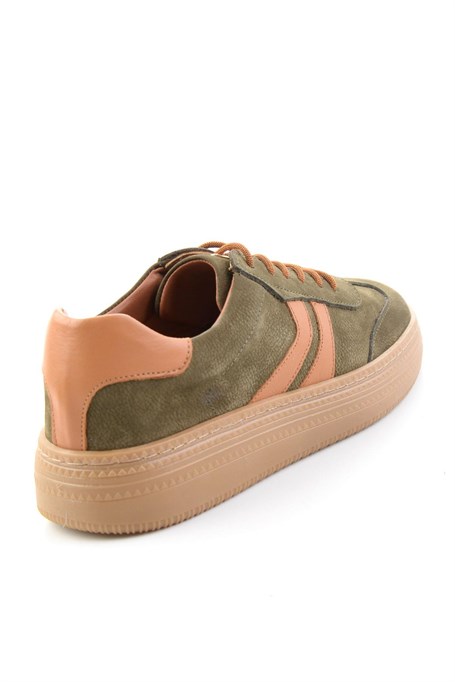 Yeşil Nubuk Hakiki Deri Kadın Sneaker K01753222201