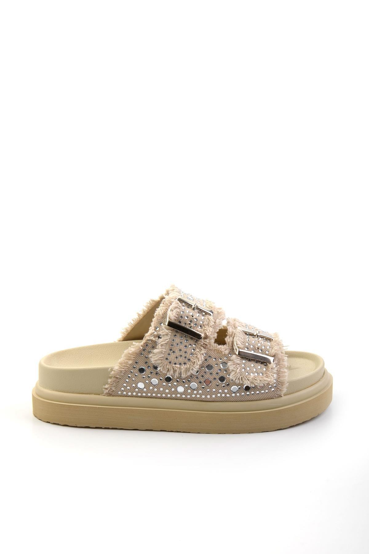 Bej  Kadın Terlik K04429320437