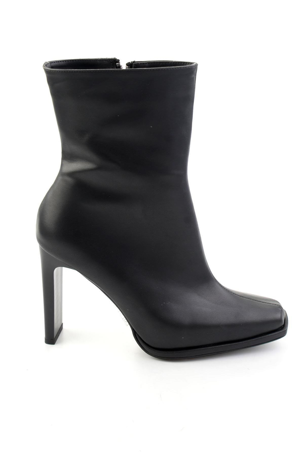 Siyah  Kadın Bot & Bootie K02209020809