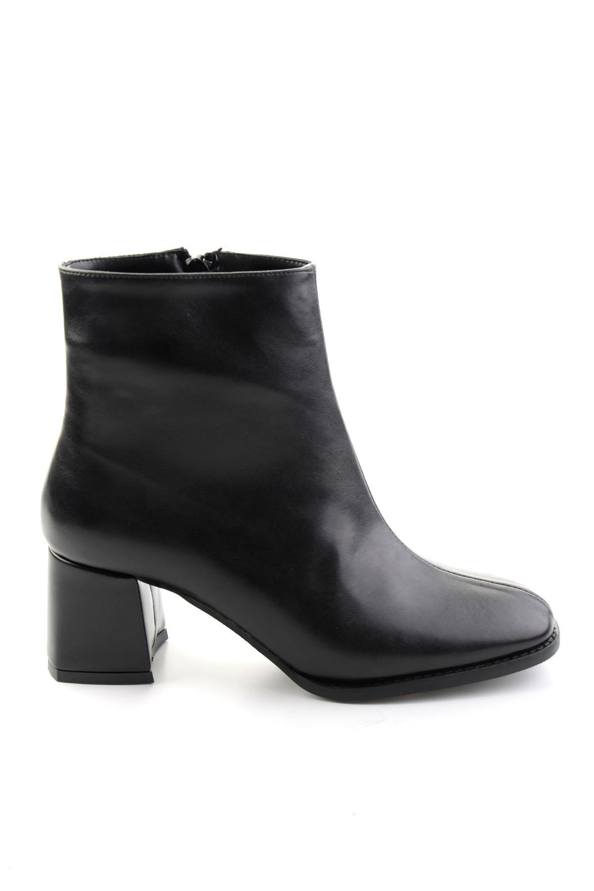 Siyah  Kadın Bot & Bootie K02233003009