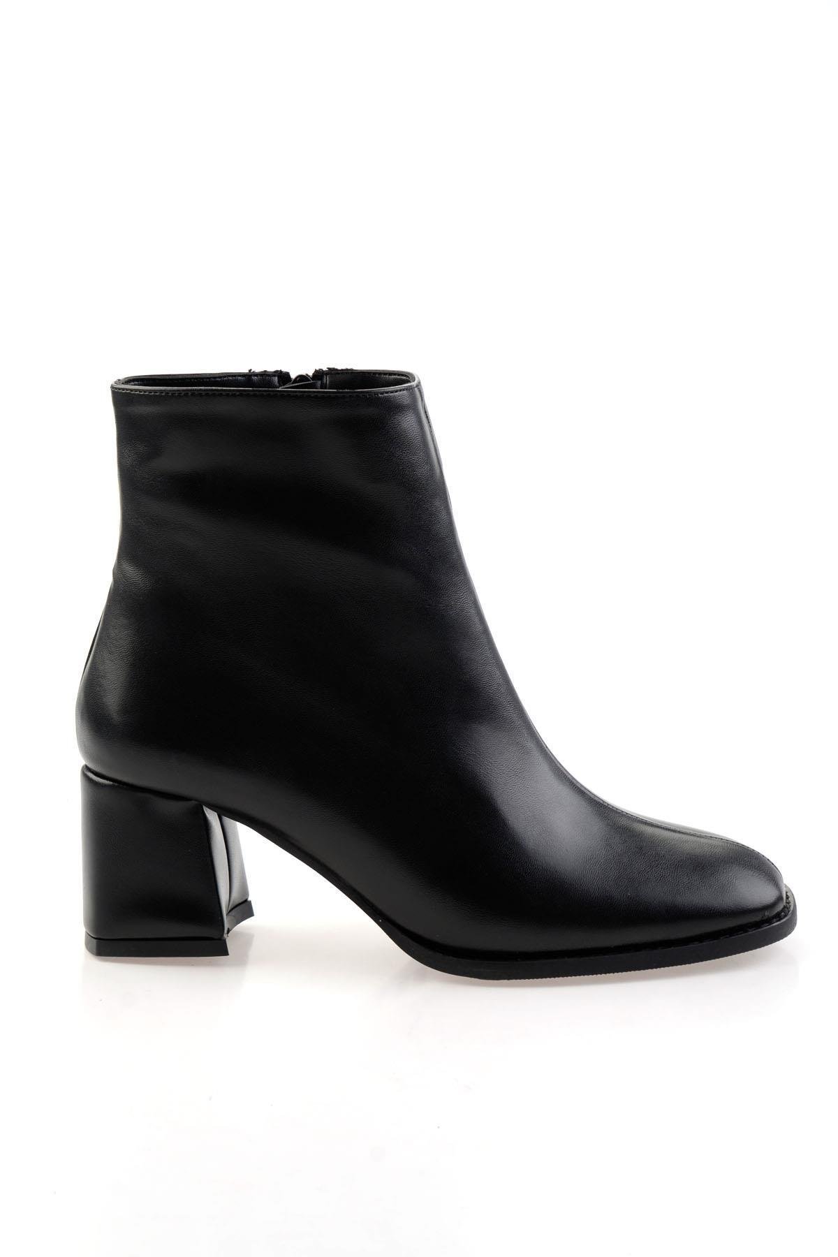 Siyah  Kadın Bot & Bootie K02233003009