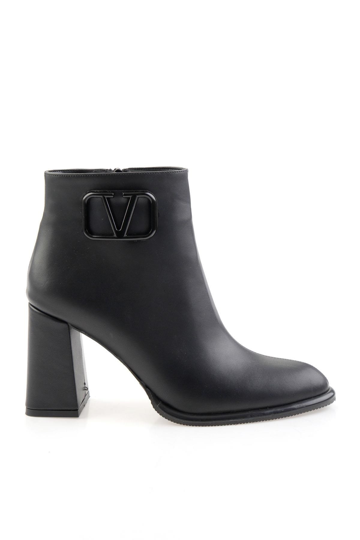 Siyah  Kadın Bot & Bootie K02565070509