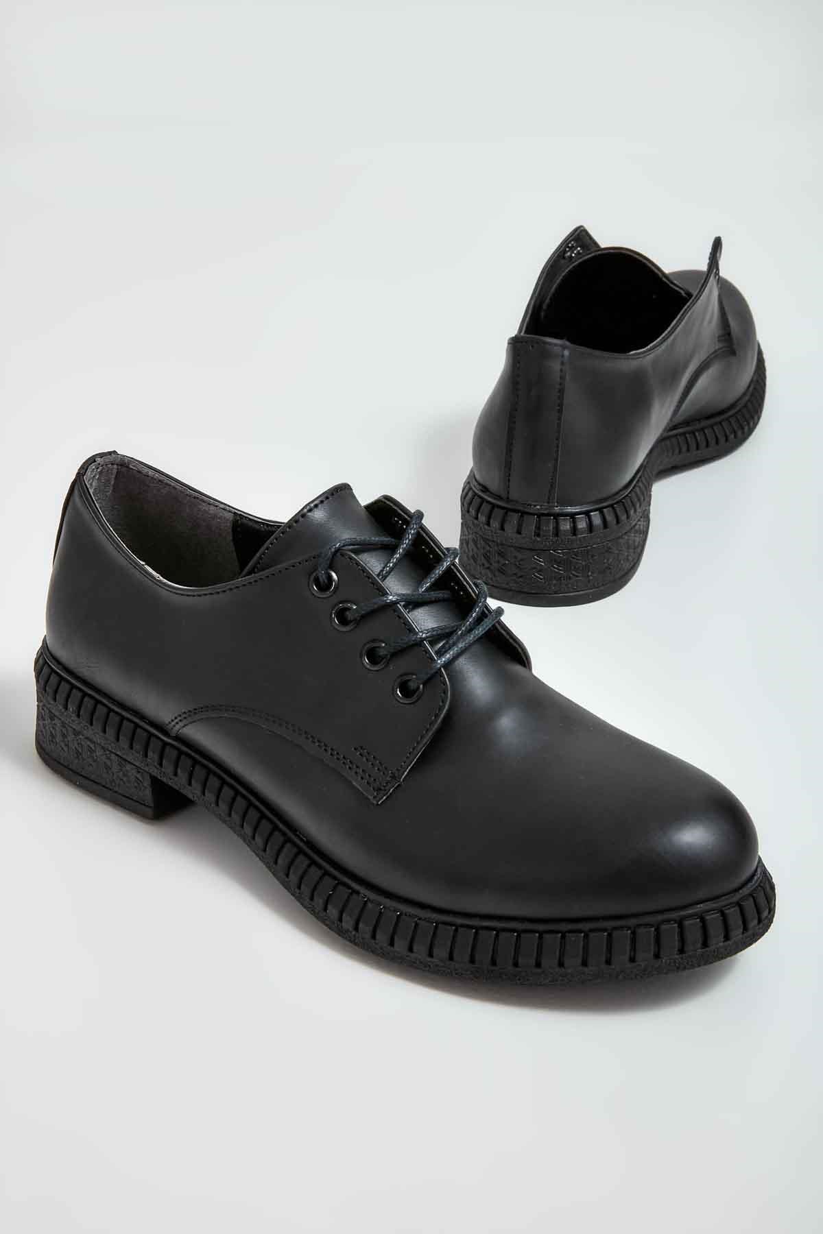 Siyah Kadın Klasik Ayakkabı M0671000809