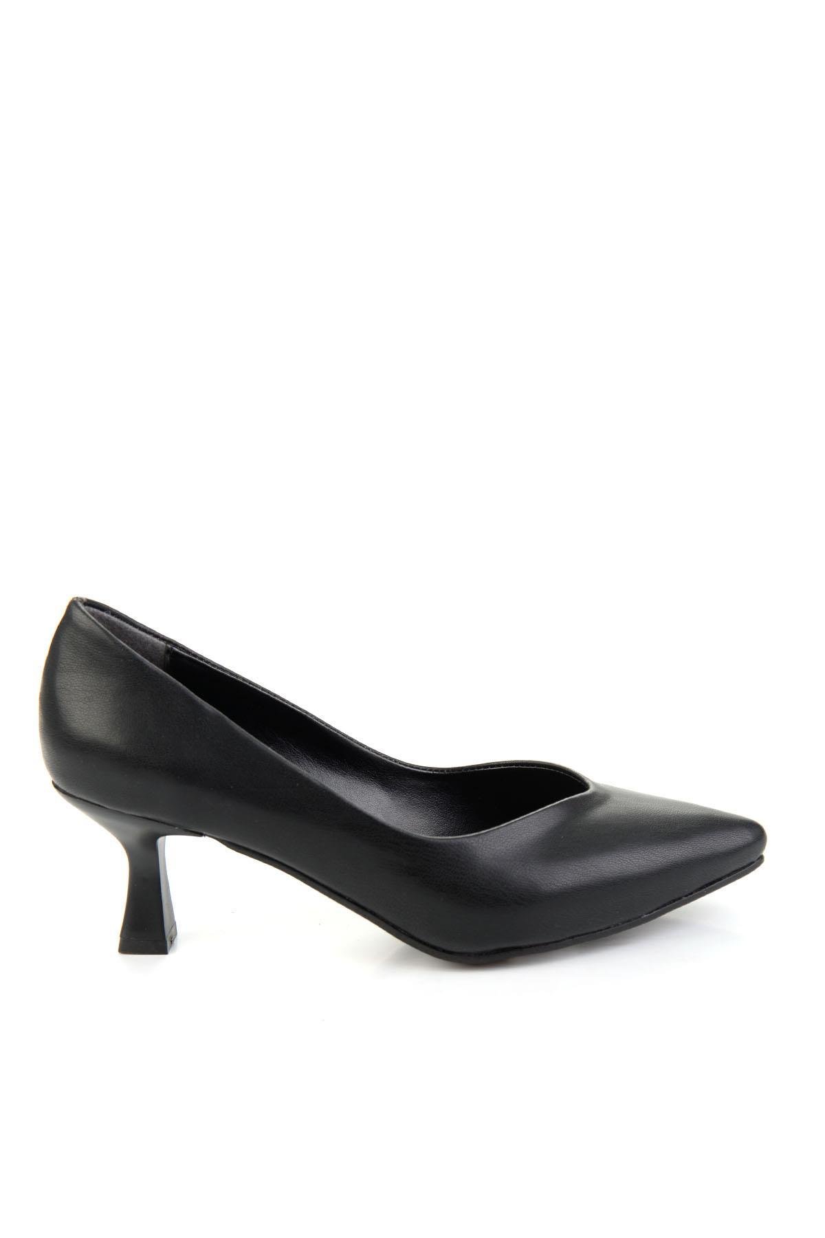 Siyah  Kadın Klasik Topuklu Ayakkabı K01471060909