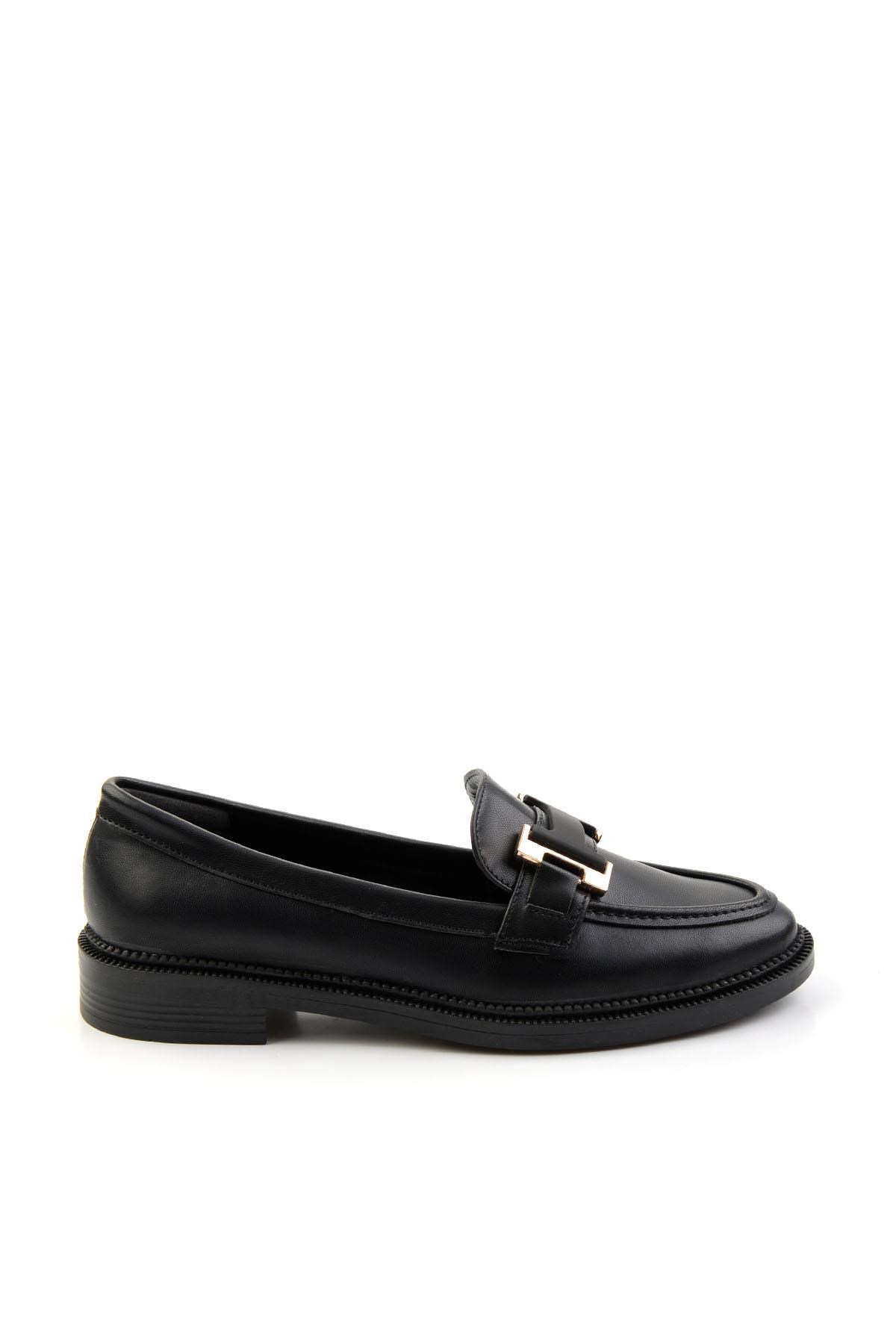 Siyah  Kadın Loafer Ayakkabı K01216100009