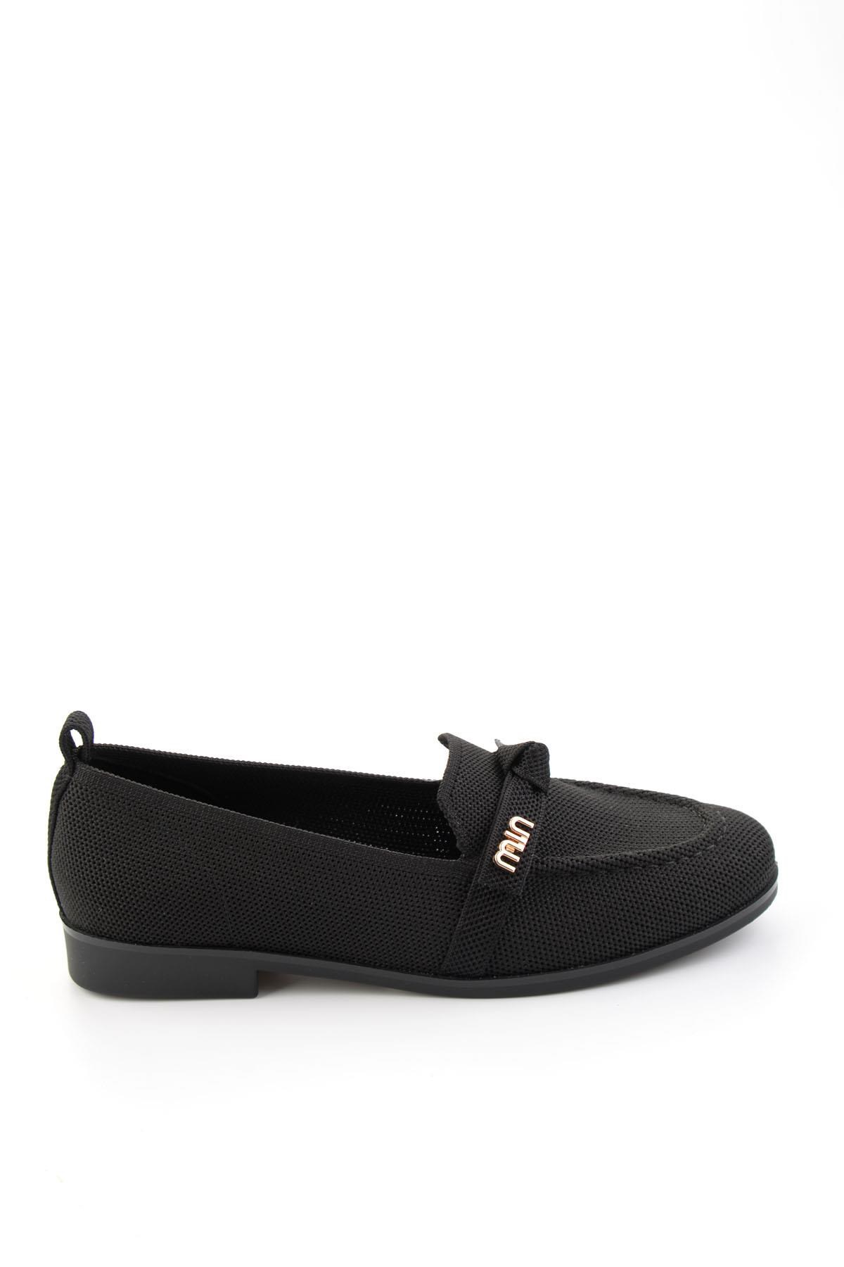 Siyah  Kadın Loafer Ayakkabı K01327025182