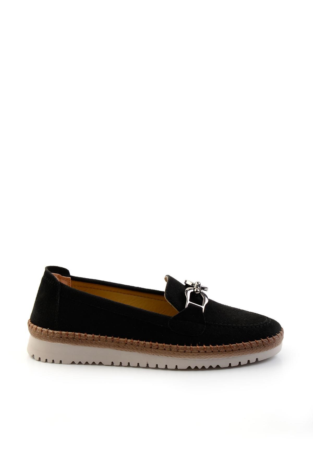 Siyah  Kadın Loafer Ayakkabı K01536201002