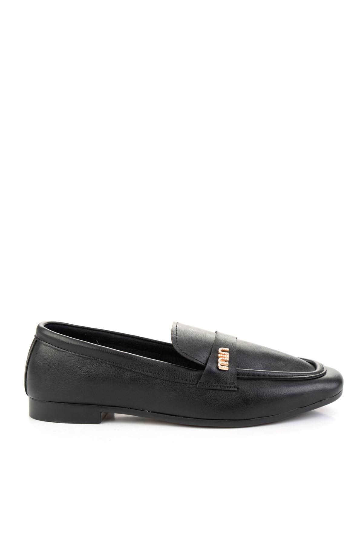 Siyah  Kadın Loafer Ayakkabı K01688011609