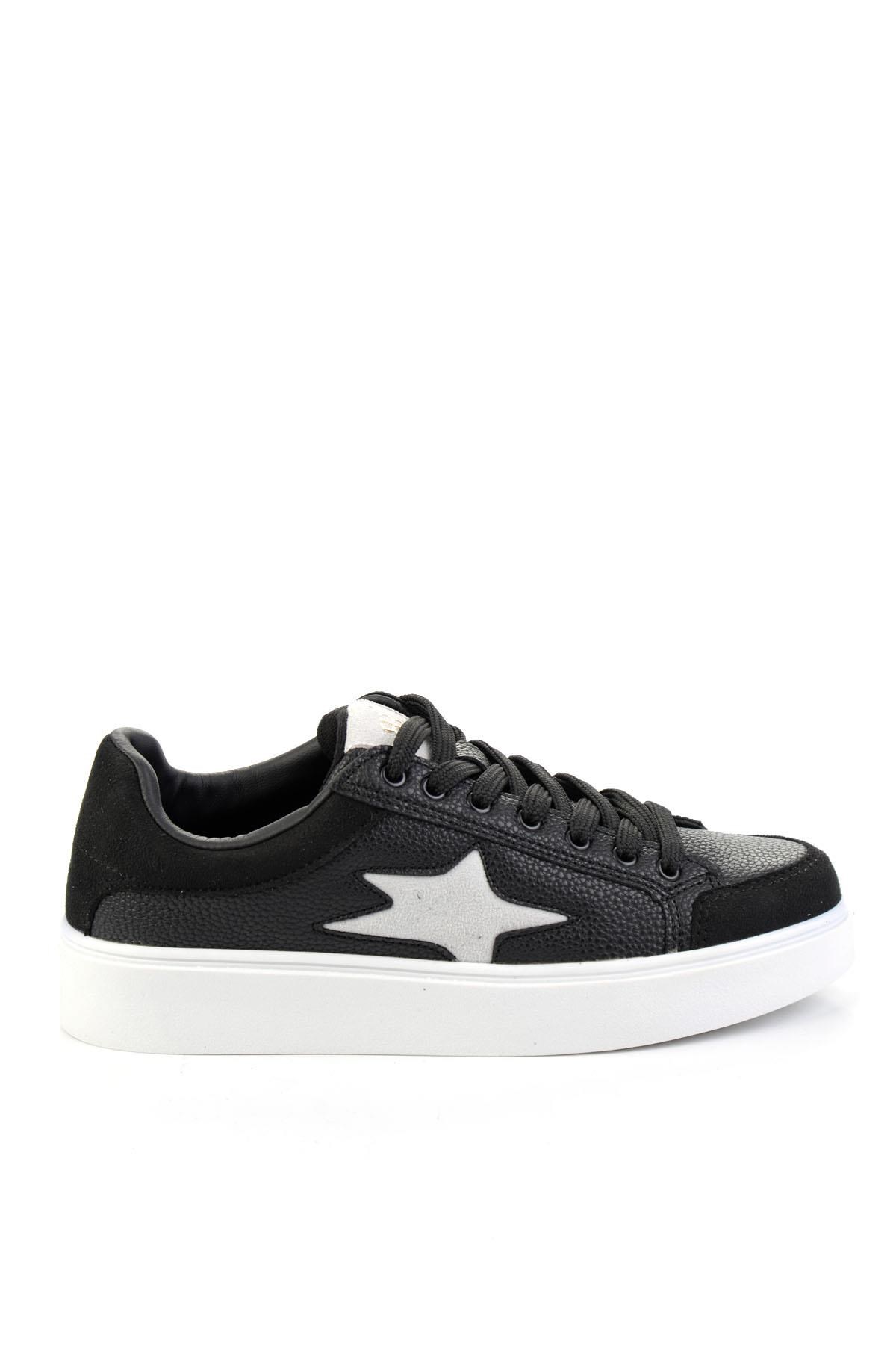 Siyah  Kadın Sneaker K01027060009