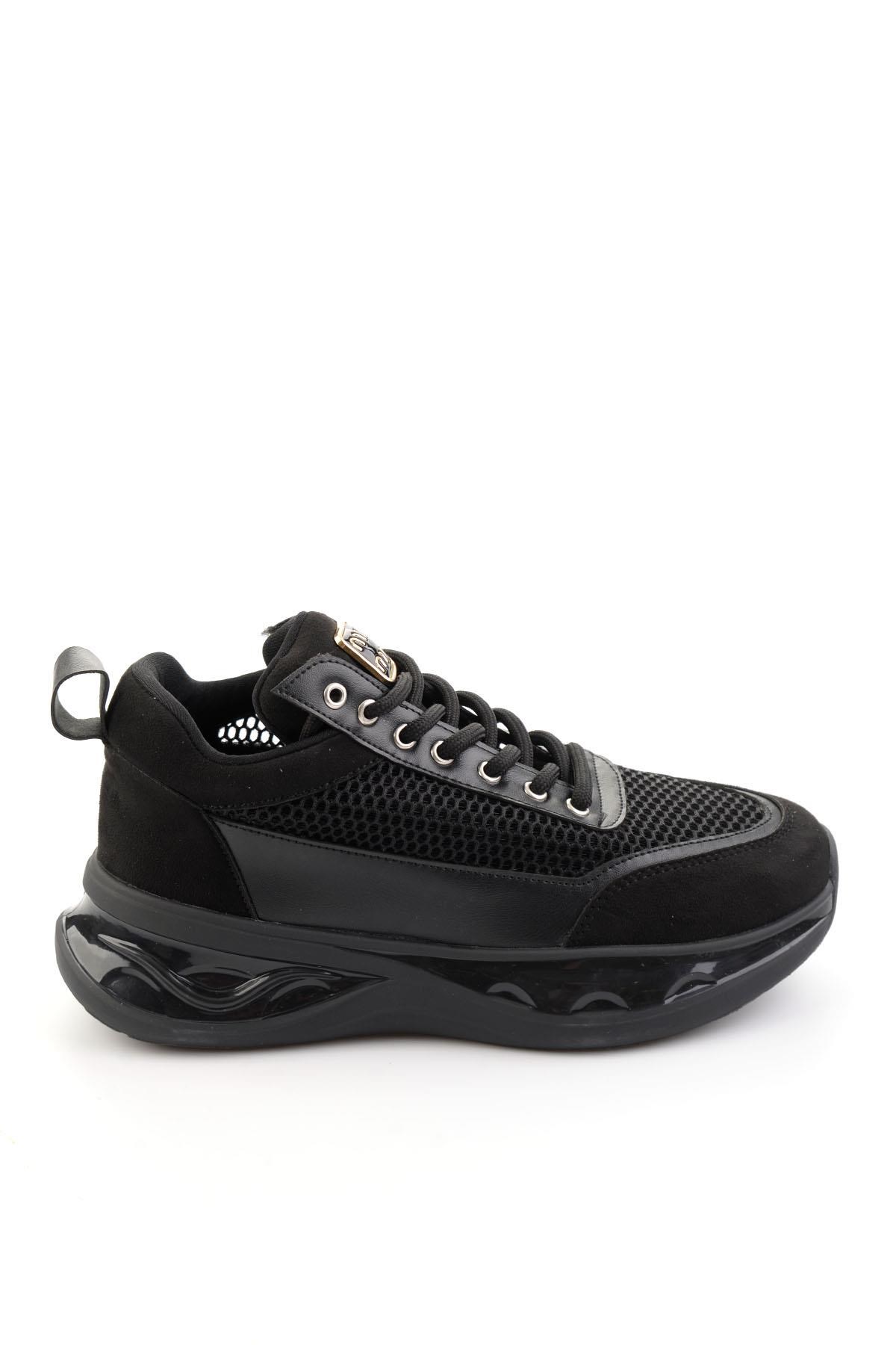 Siyah  Kadın Sneaker K01228091422
