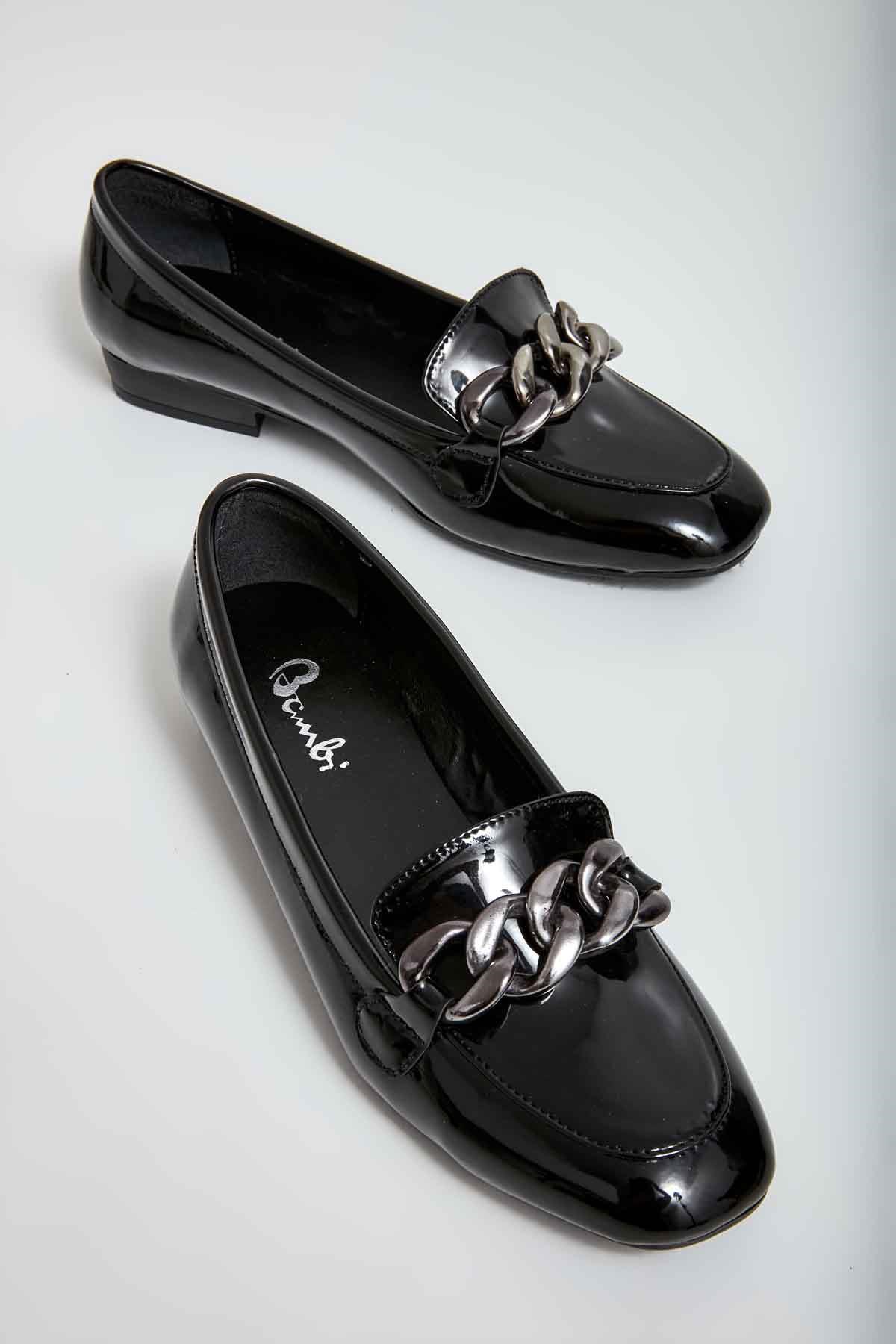 Siyah Rugan Kadın Loafer Ayakkabı M0538010998