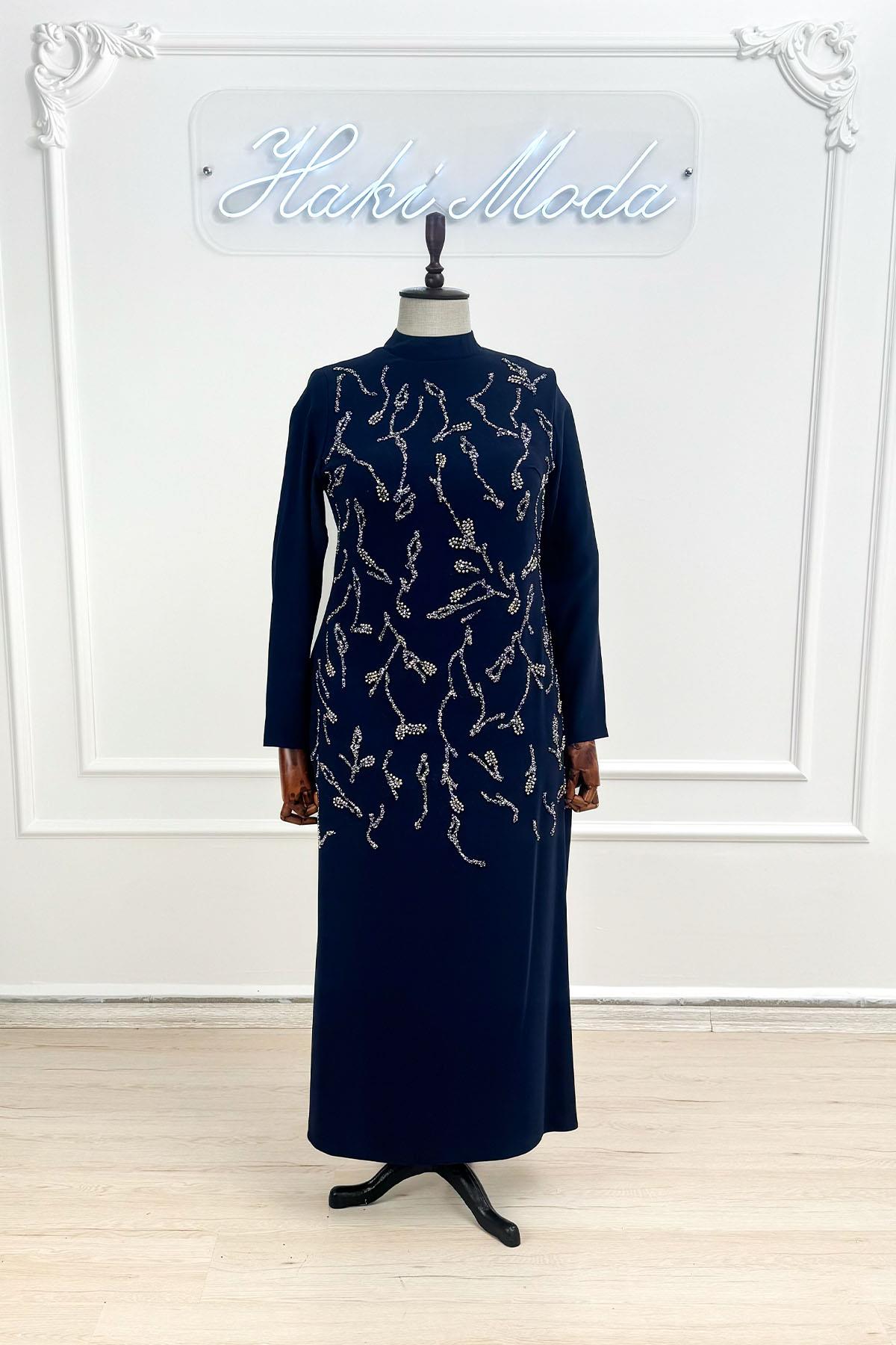 Büyük Beden Alize Adriana Krep Lacivert Tesettür AbiyeLP6305