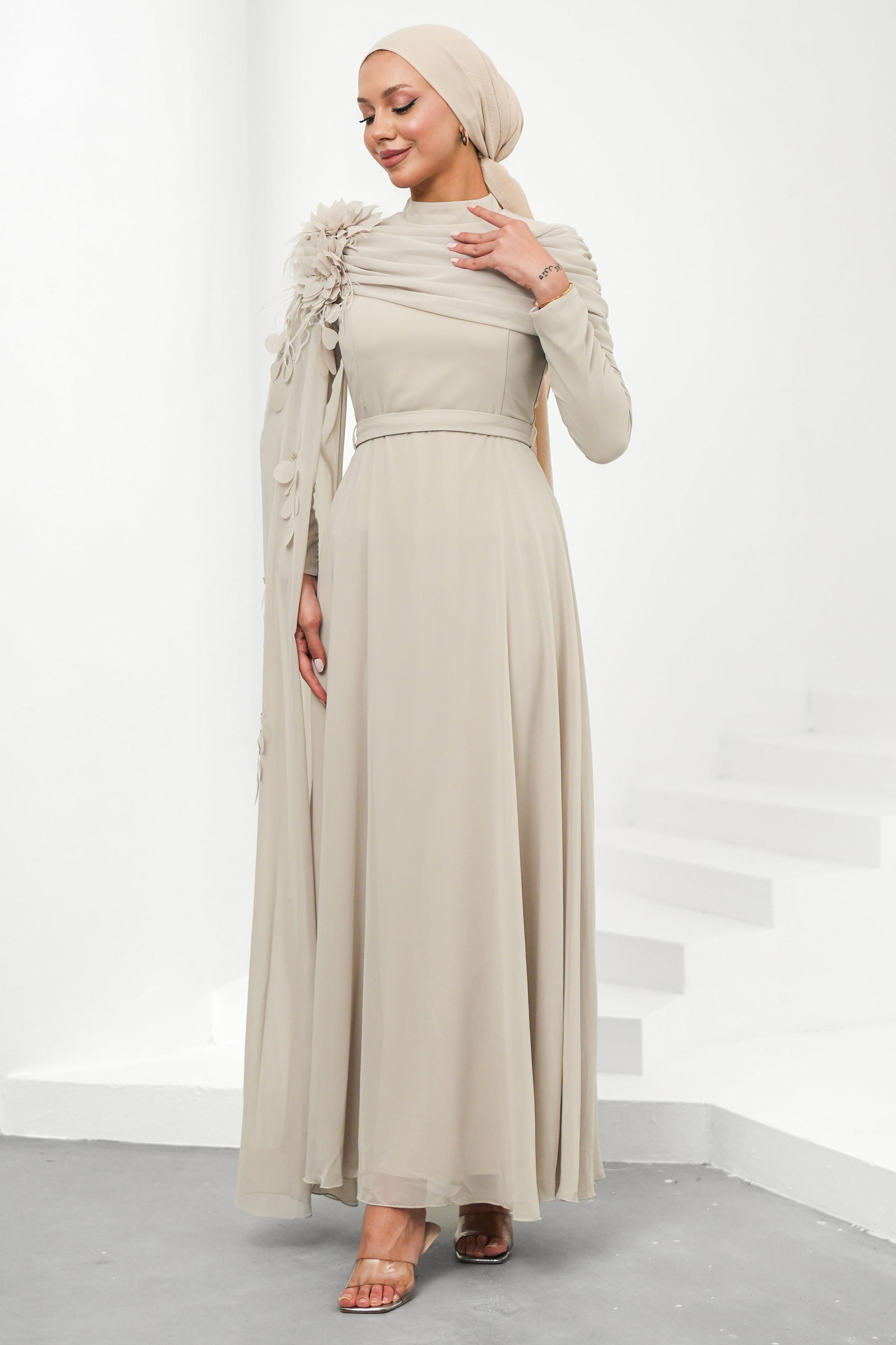 Gülce Şifon Bej Tesettür AbiyeLP6329