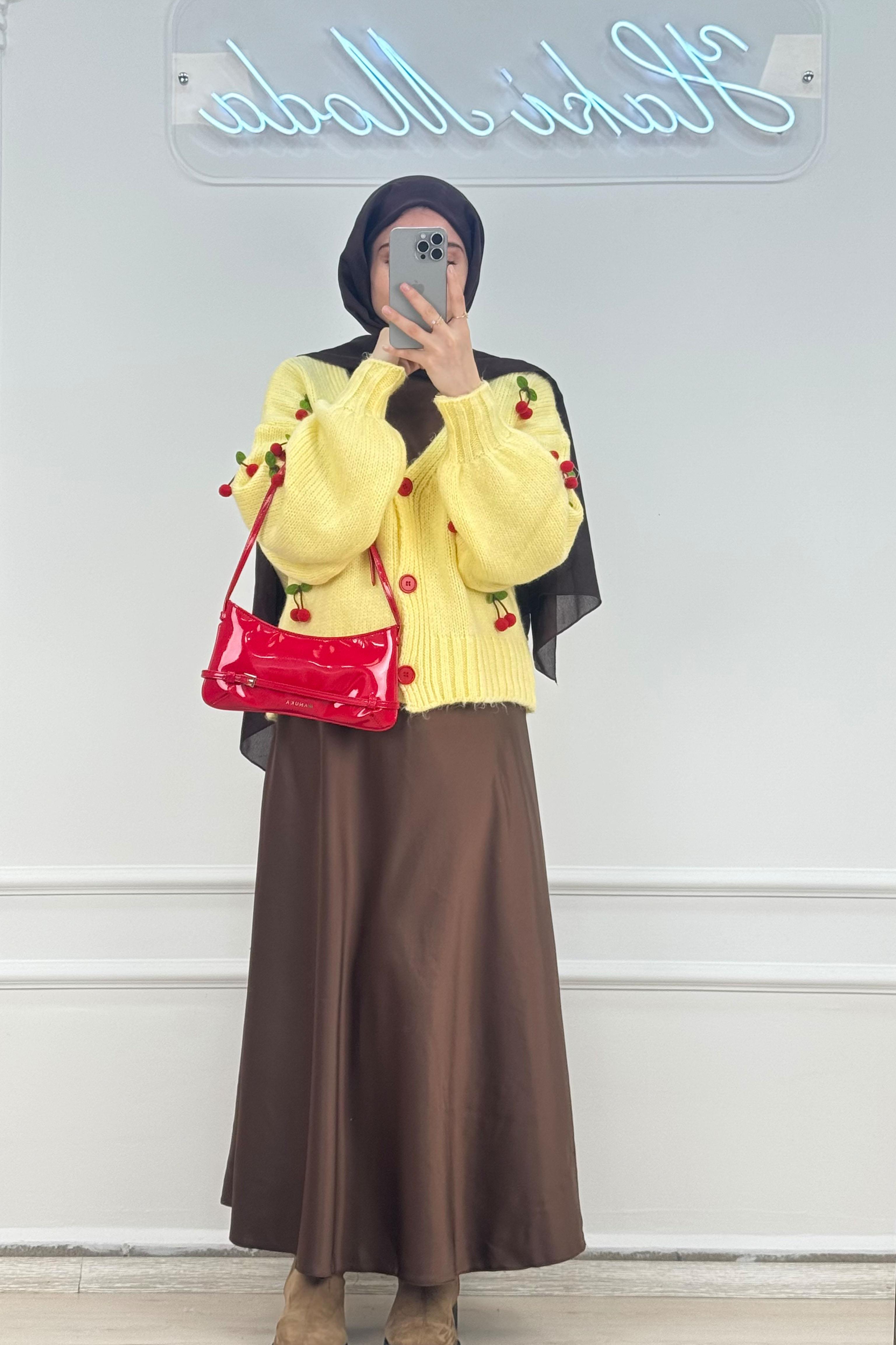 Kiraz Detaylı Sarı HırkaHM1318