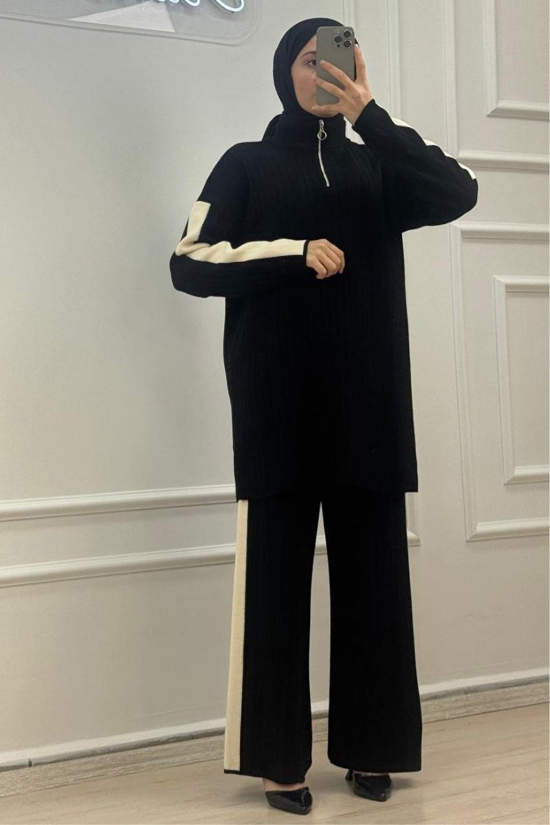 Şerit Detaylı Siyah Tesettür Triko TakımHM1343