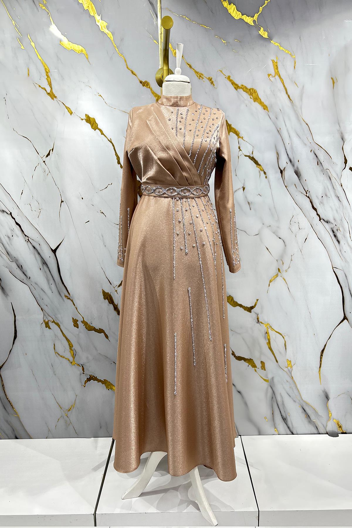 Tesettür Belfin Krep Saten Abiye Gold RengiLP6116