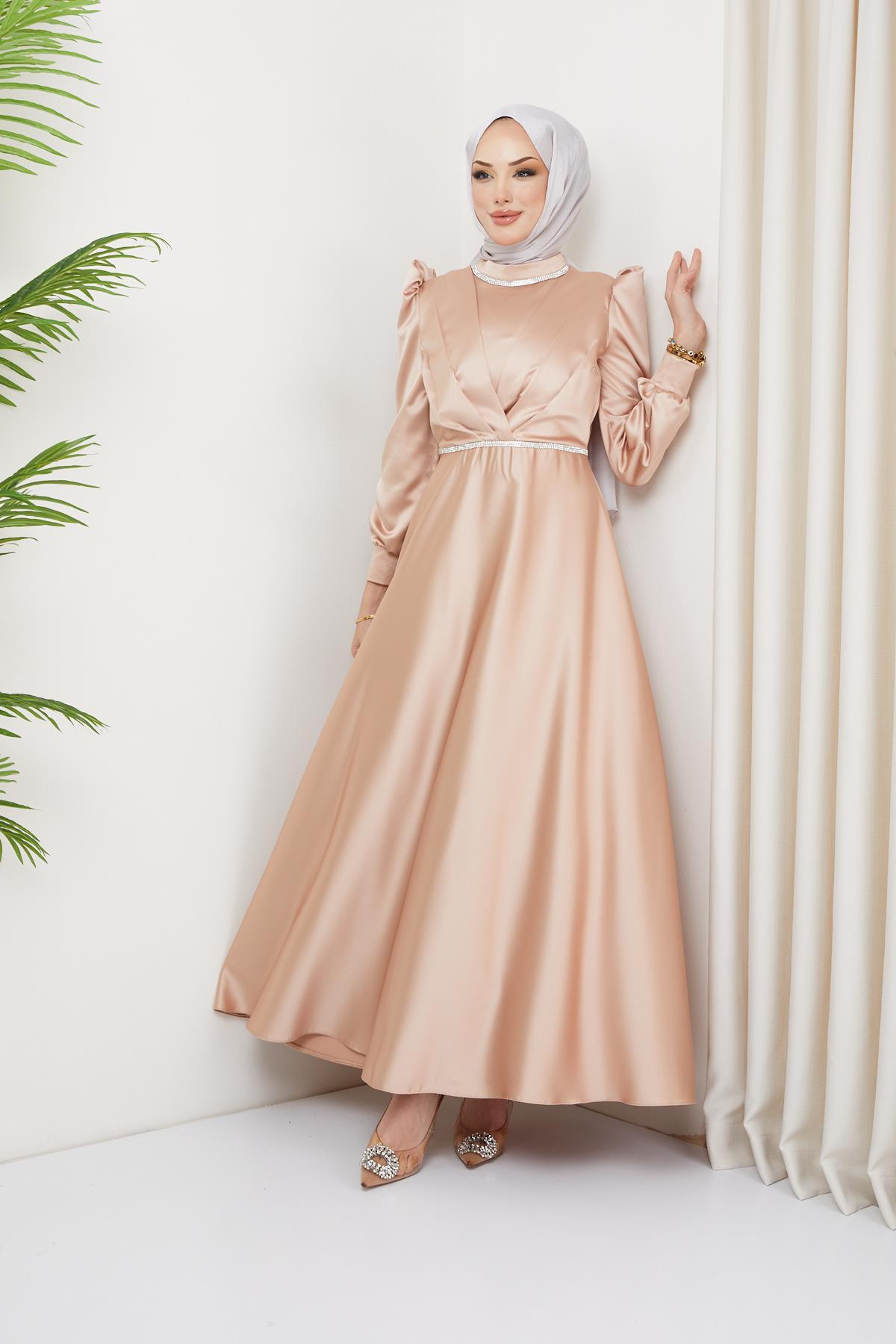 Tesettür Bera Beli Taş Süslemeli Saten Abiye CamelHM4102-1