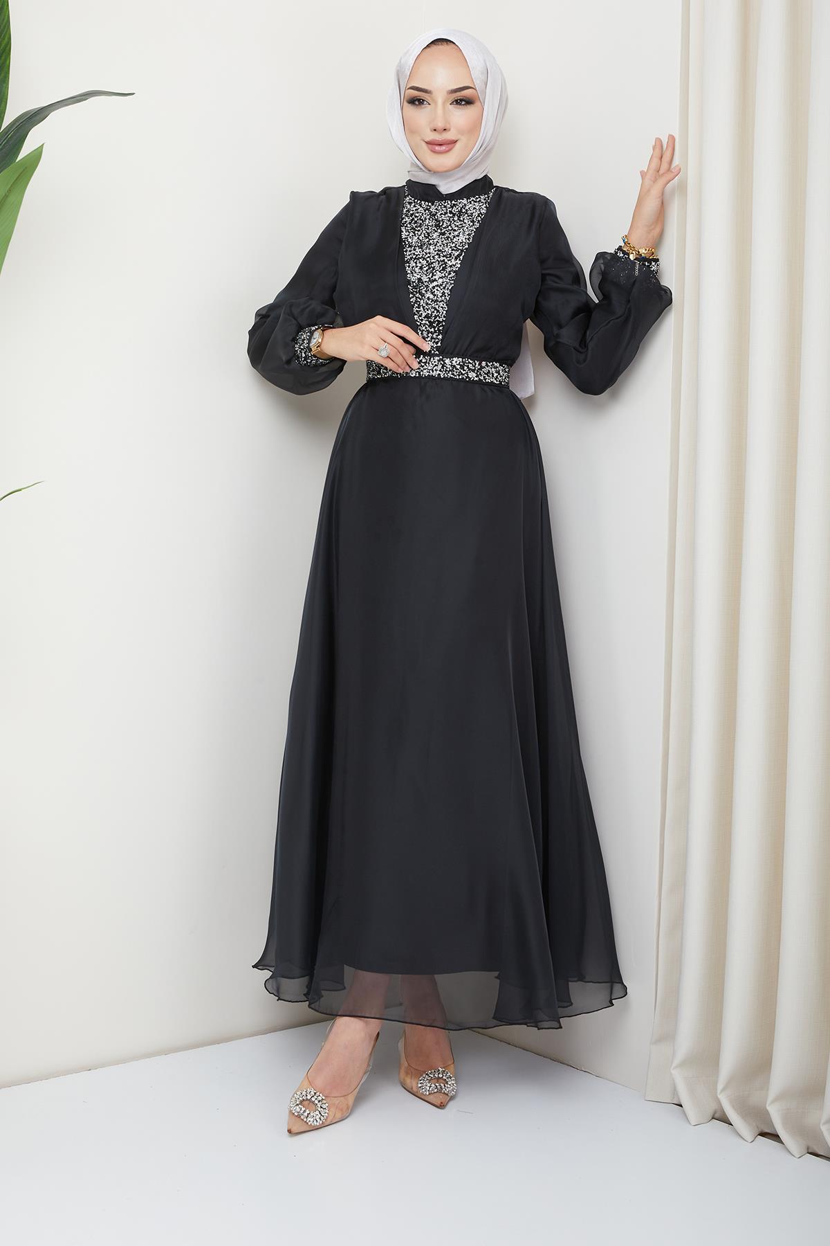 Tesettür Hakim Yaka, Meç Süslemeli Organze Tül Abiye SiyahHM4176