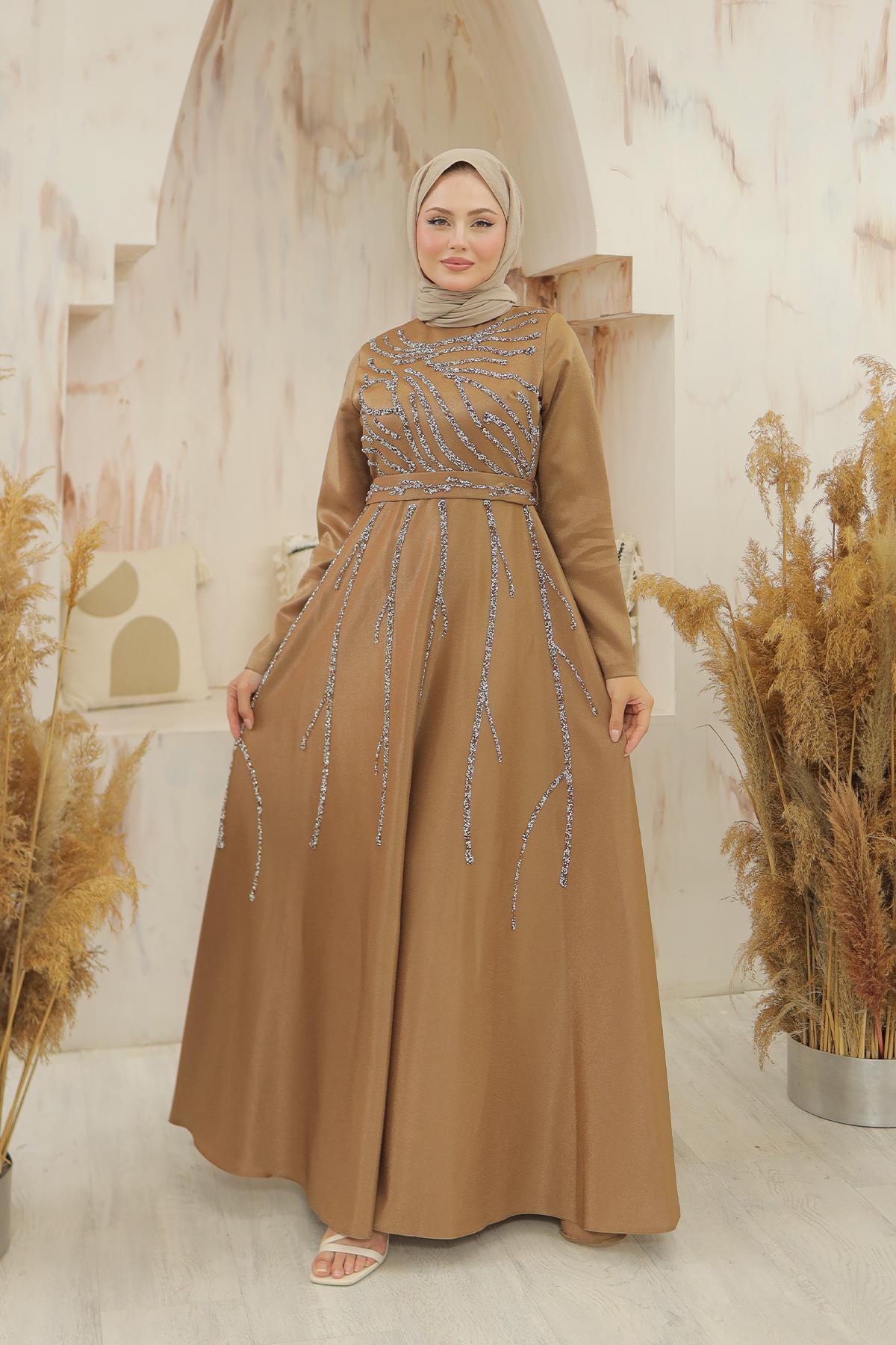 Tesettür Karsu Krep Saten Abiye KahverengiLP6076