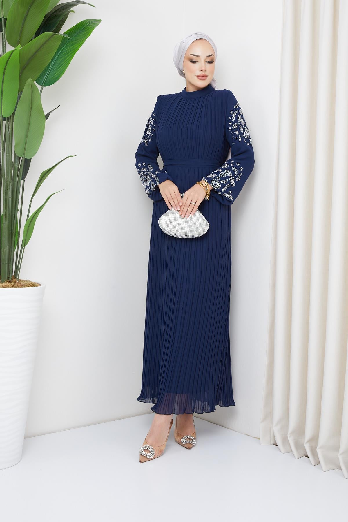 Hijab Her Handle Patients with Stone Patriarch Dress Navy BlueHM2006-1