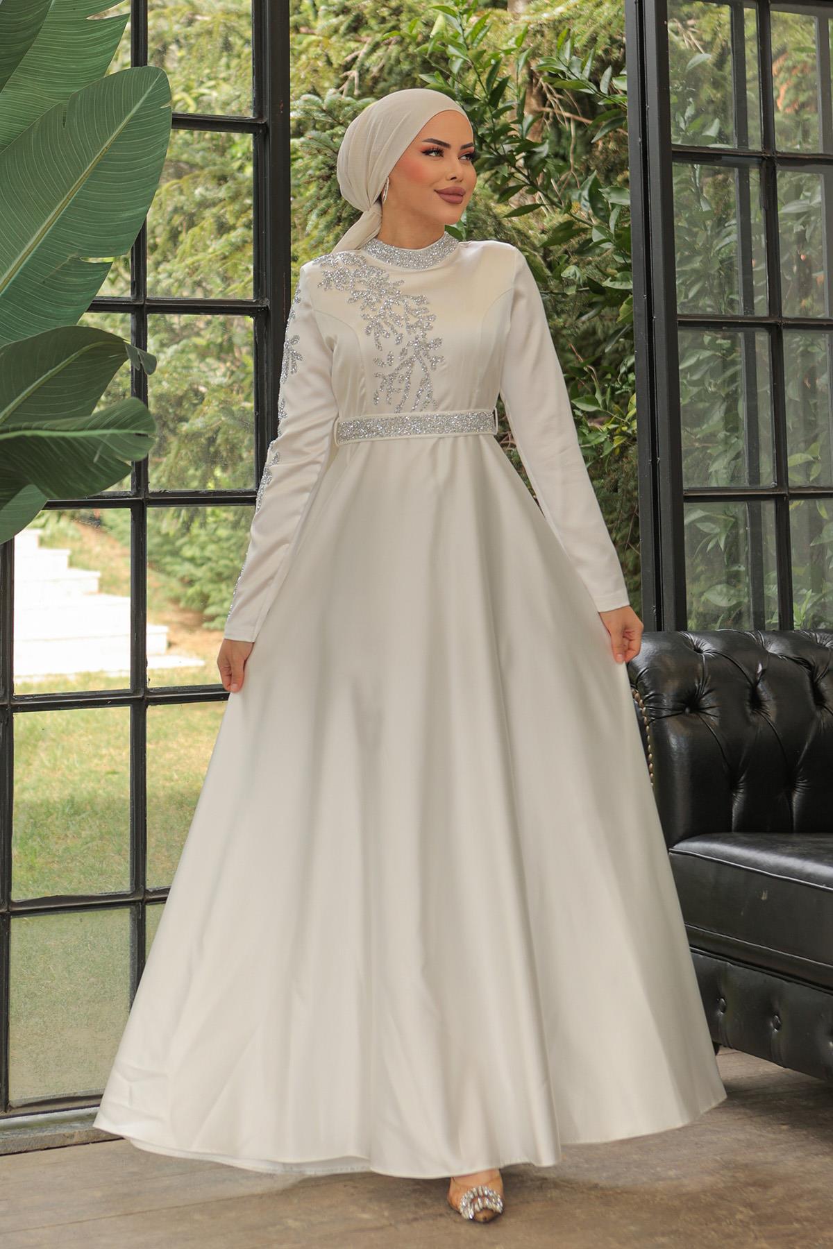 Tesettür Liya Meç Süslemeli Saten Abiye EkruHM2009