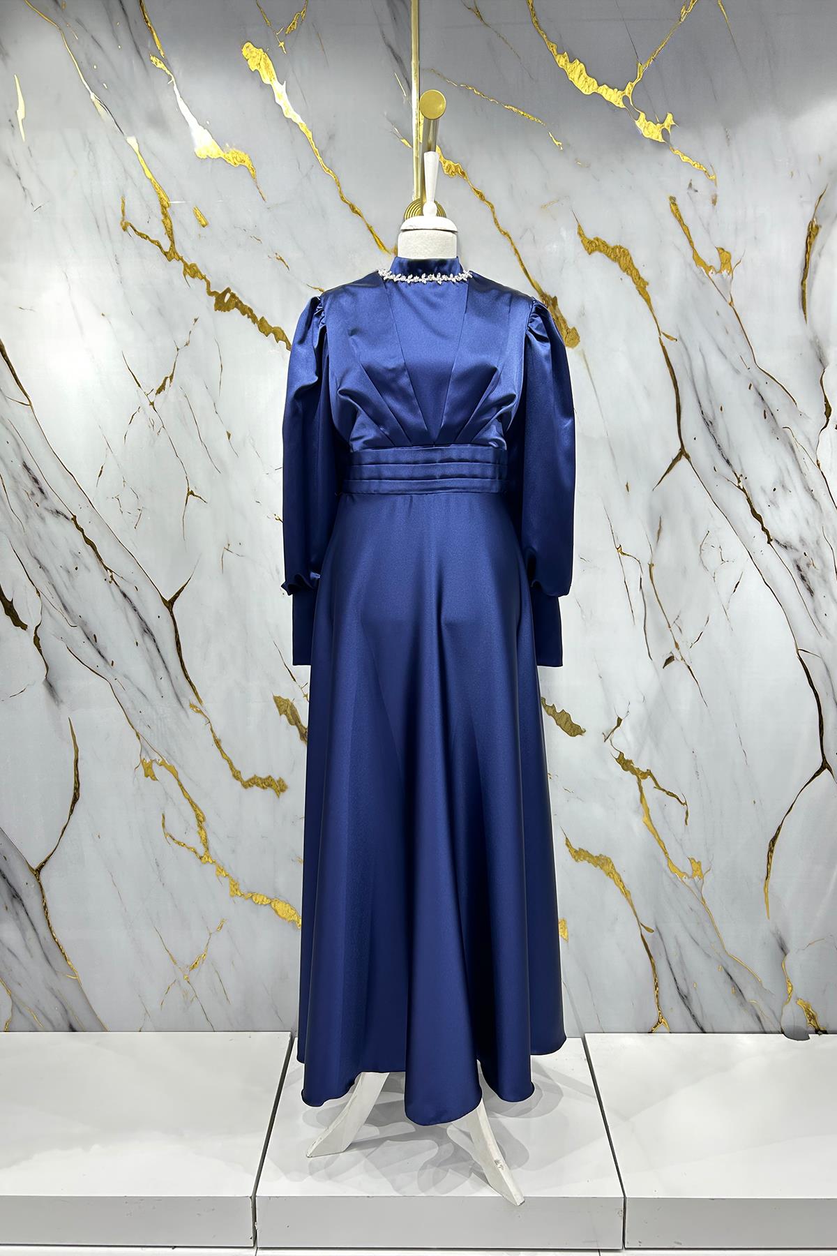 Tesettür Meri Büyük Beden Saten Abiye LacivertLP6183