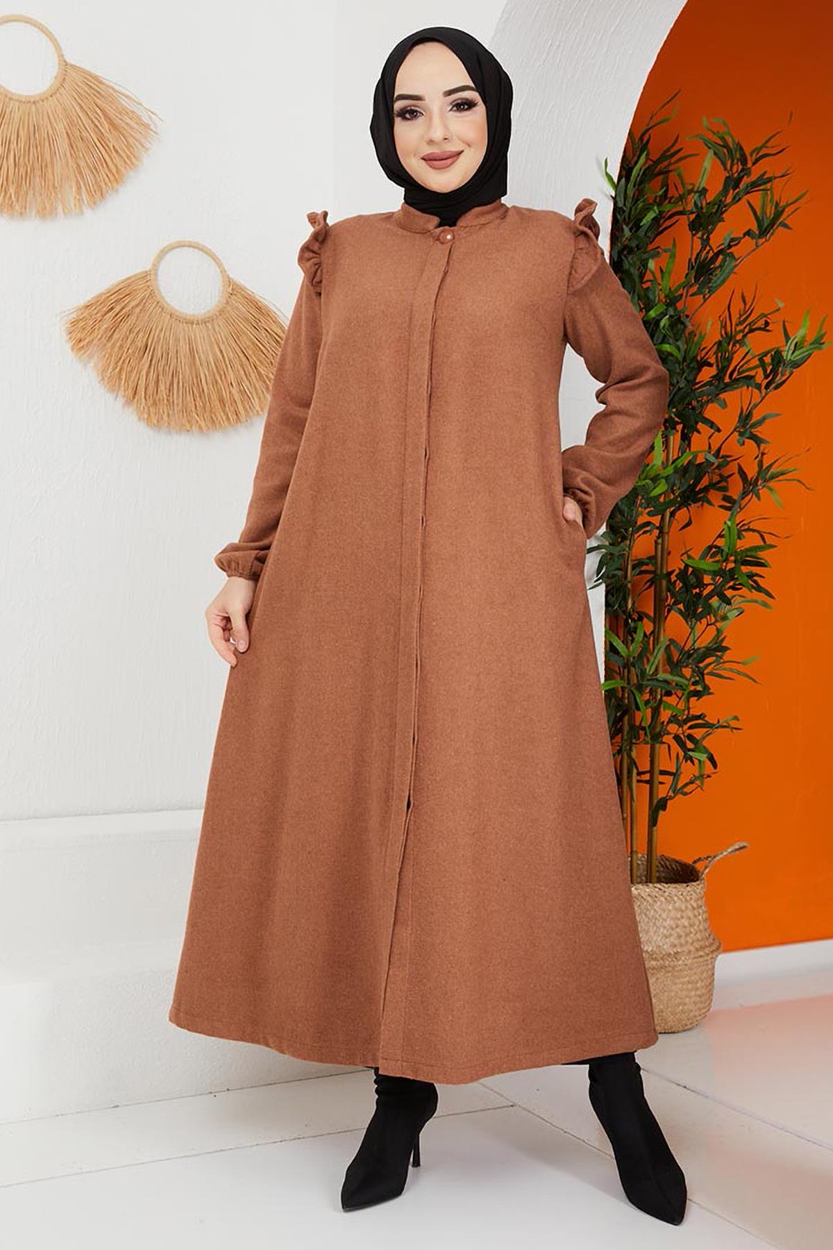 Tesettür Omuzu Fırfırlı Kaban TabaHM4012