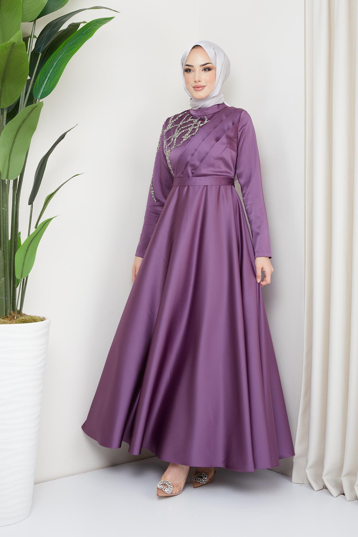 Tesettür Piliseli, Meç Süslemeli Saten Abiye LilaHM4209