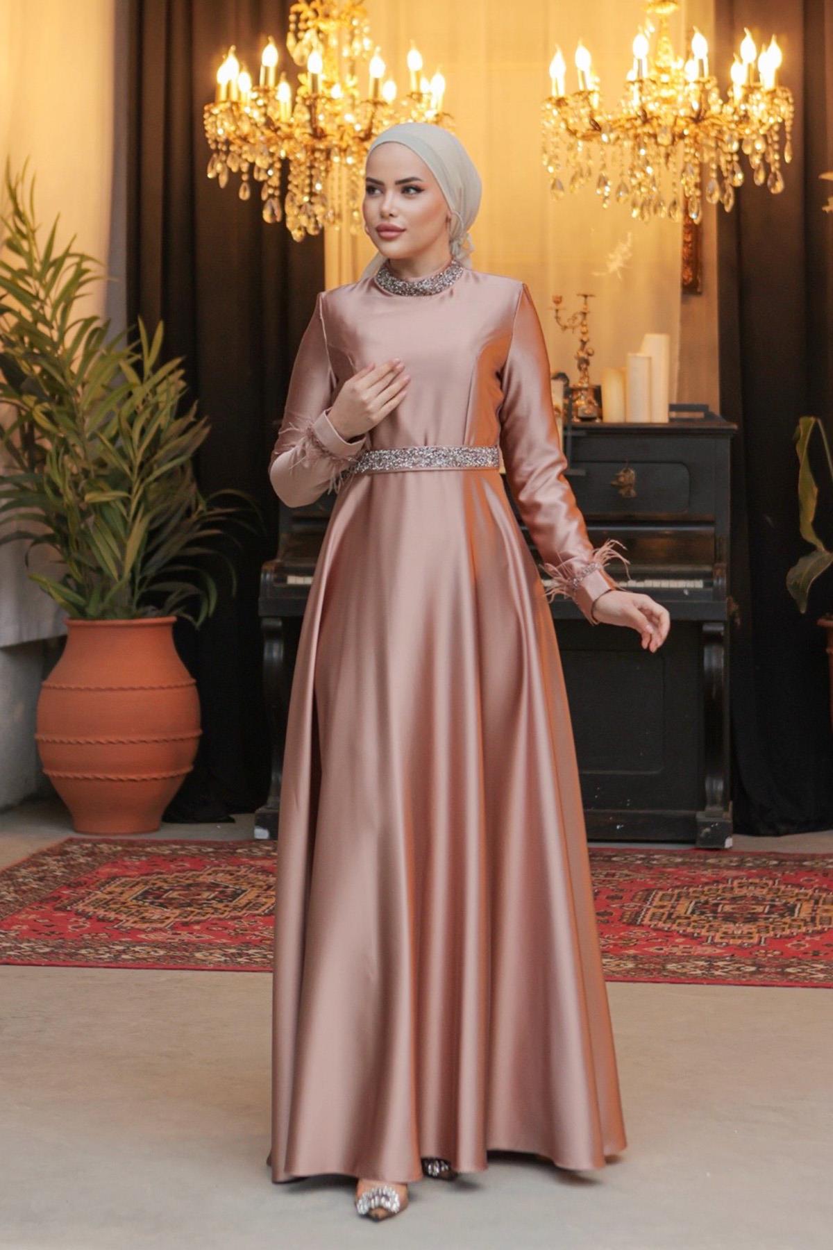 Tesettür Tüy ve Meç Detaylı Saten Abiye CamelLP6033-1