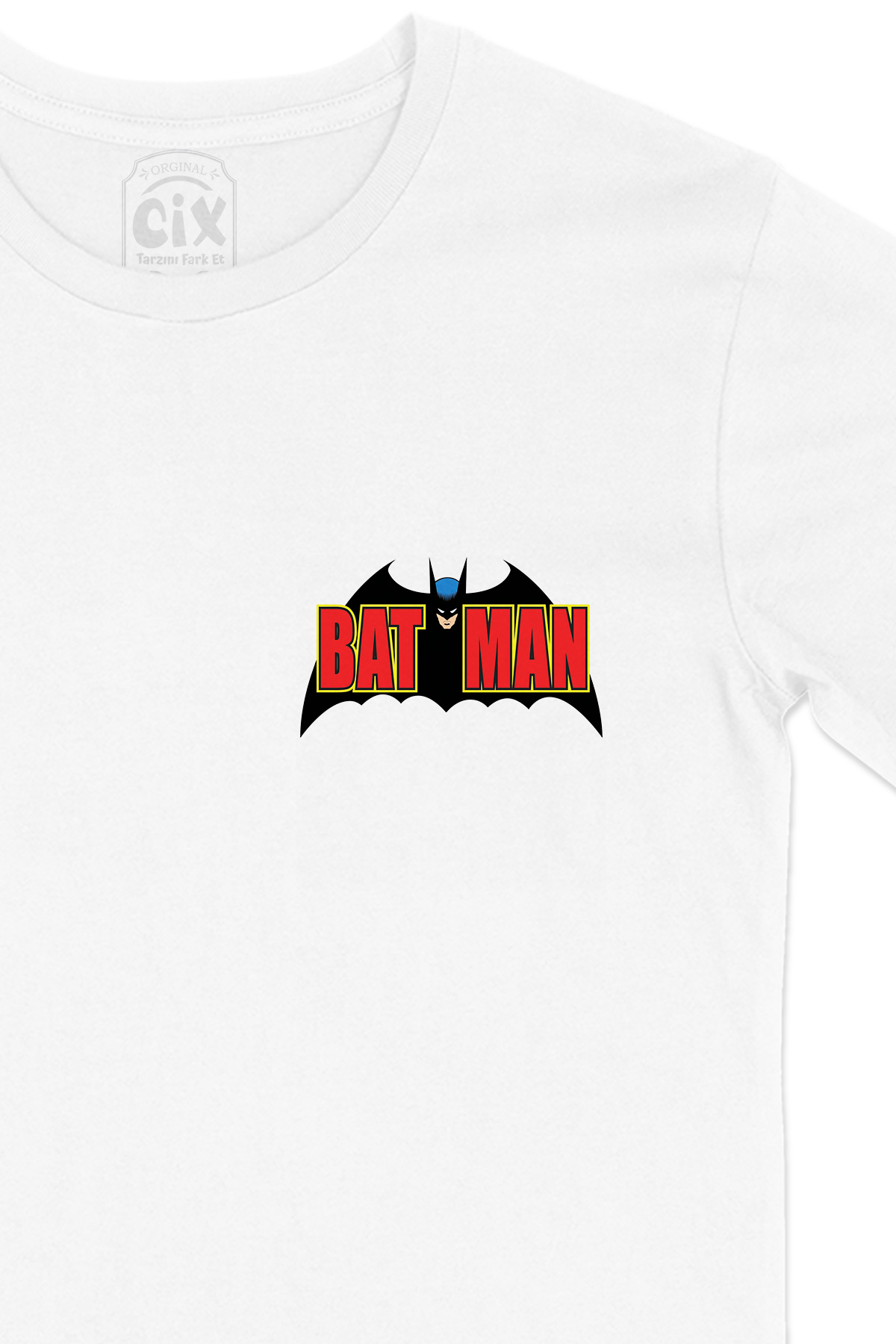 Batman Logolu Cep Logo Tasarımlı Beyaz Tişört
