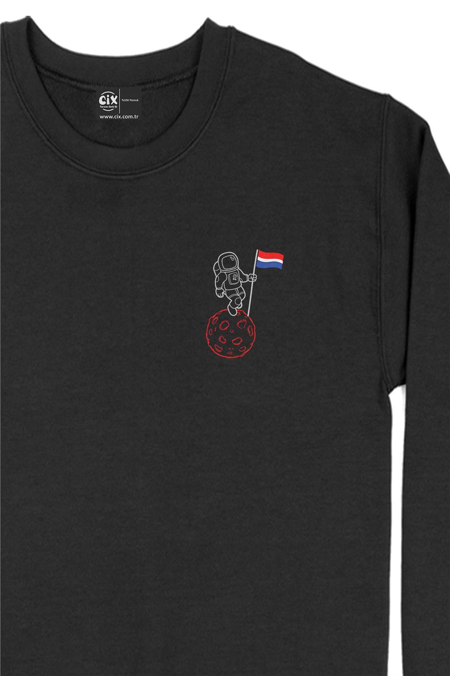 Bayraklı Astronot Cep Tasarım Baskılı Sweatshirt