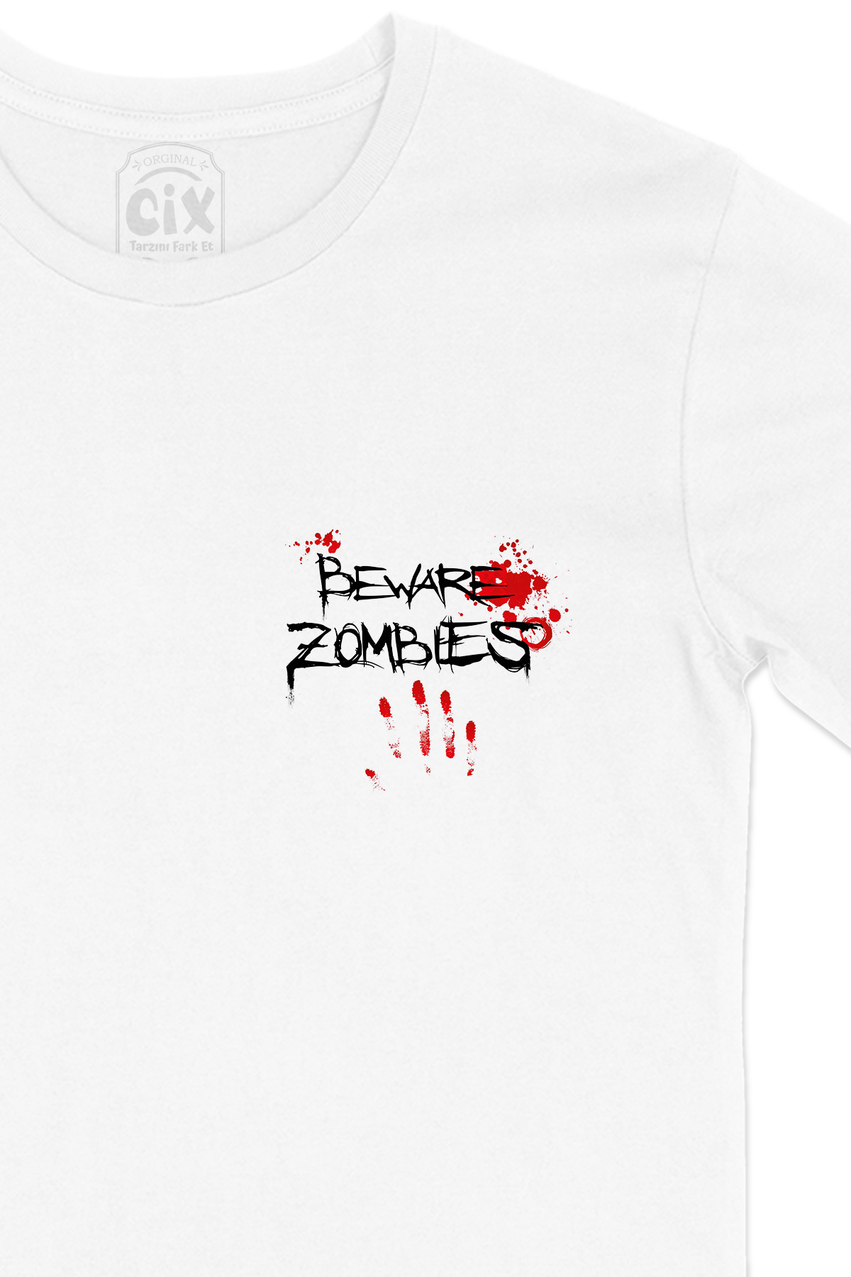 Beware Zombies Cep Logo Tasarımlı Beyaz Tişört