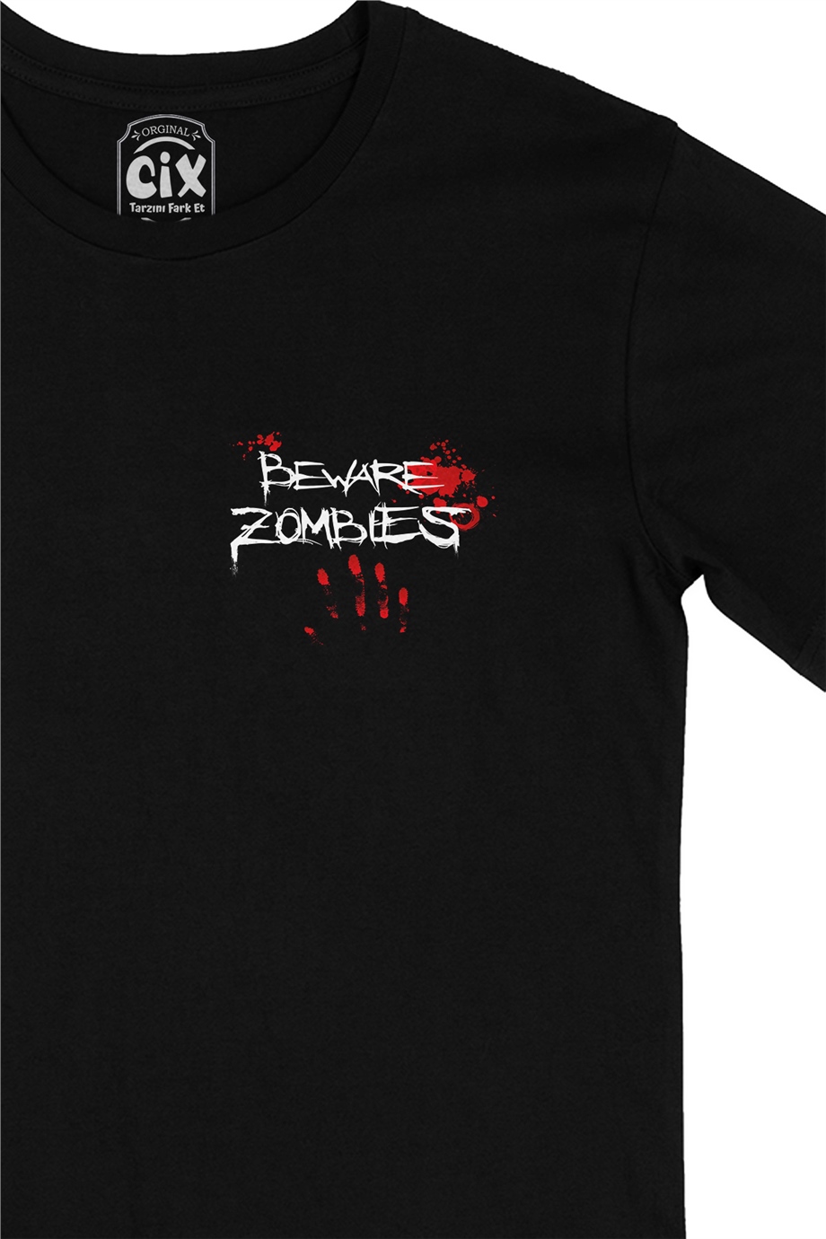 Beware Zombies Cep Logo Tasarımlı Siyah Tişört