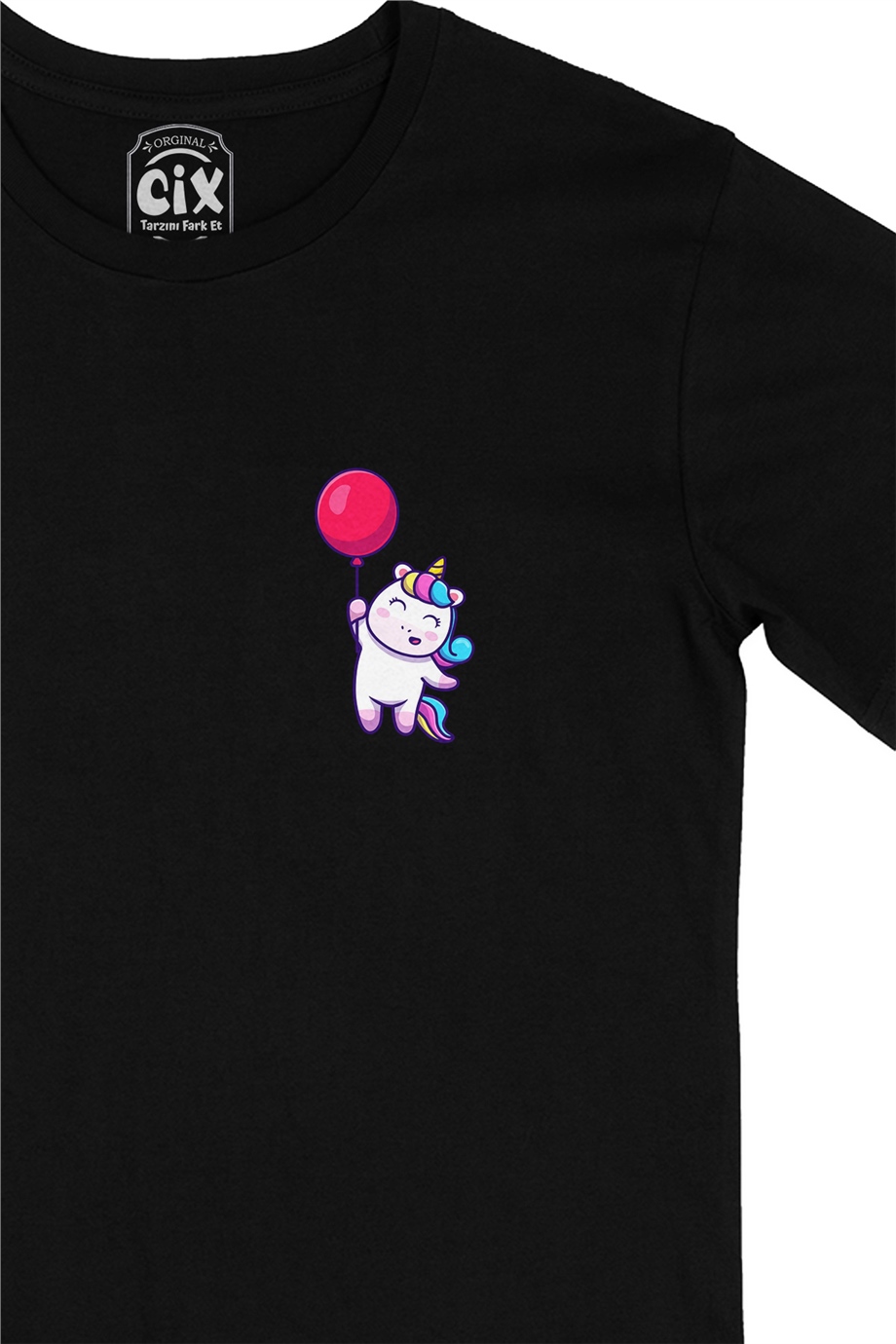 Bolonlu Unicorn Cep Logo Tasarımlı Siyah Tişört