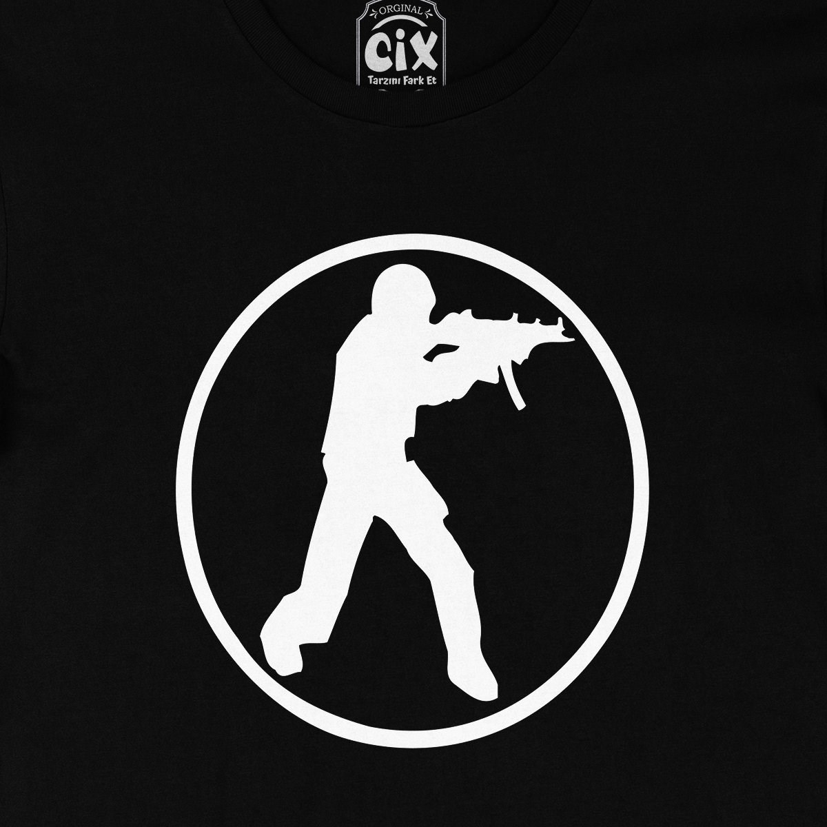 Counter Strike Logolu Siyah Tişört