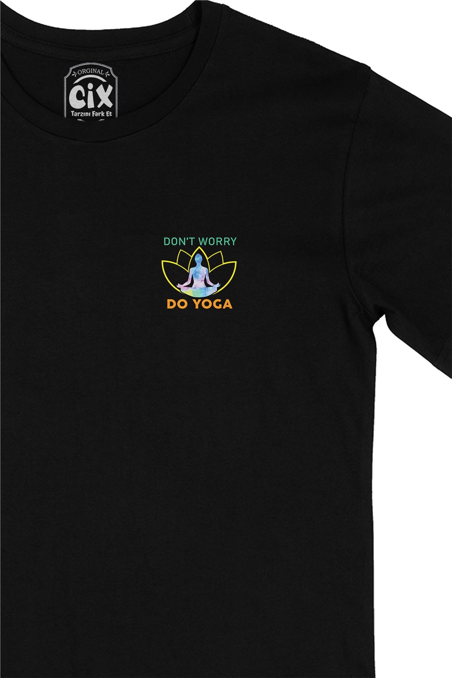 Dont Worry Do Yoga Cep Logo Tasarımlı Siyah Tişört