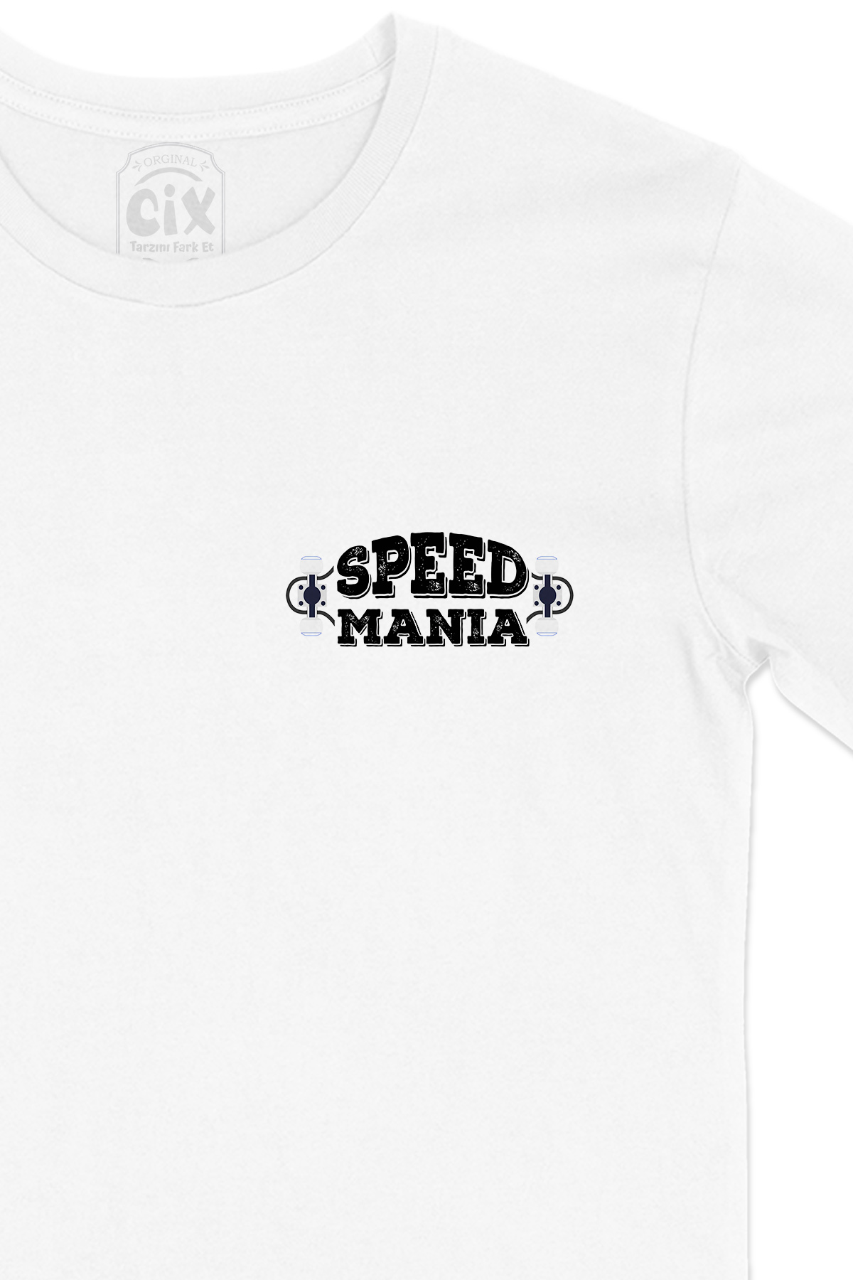 Kaykay Speed Mania Cep Logo Tasarımlı Beyaz Tişört
