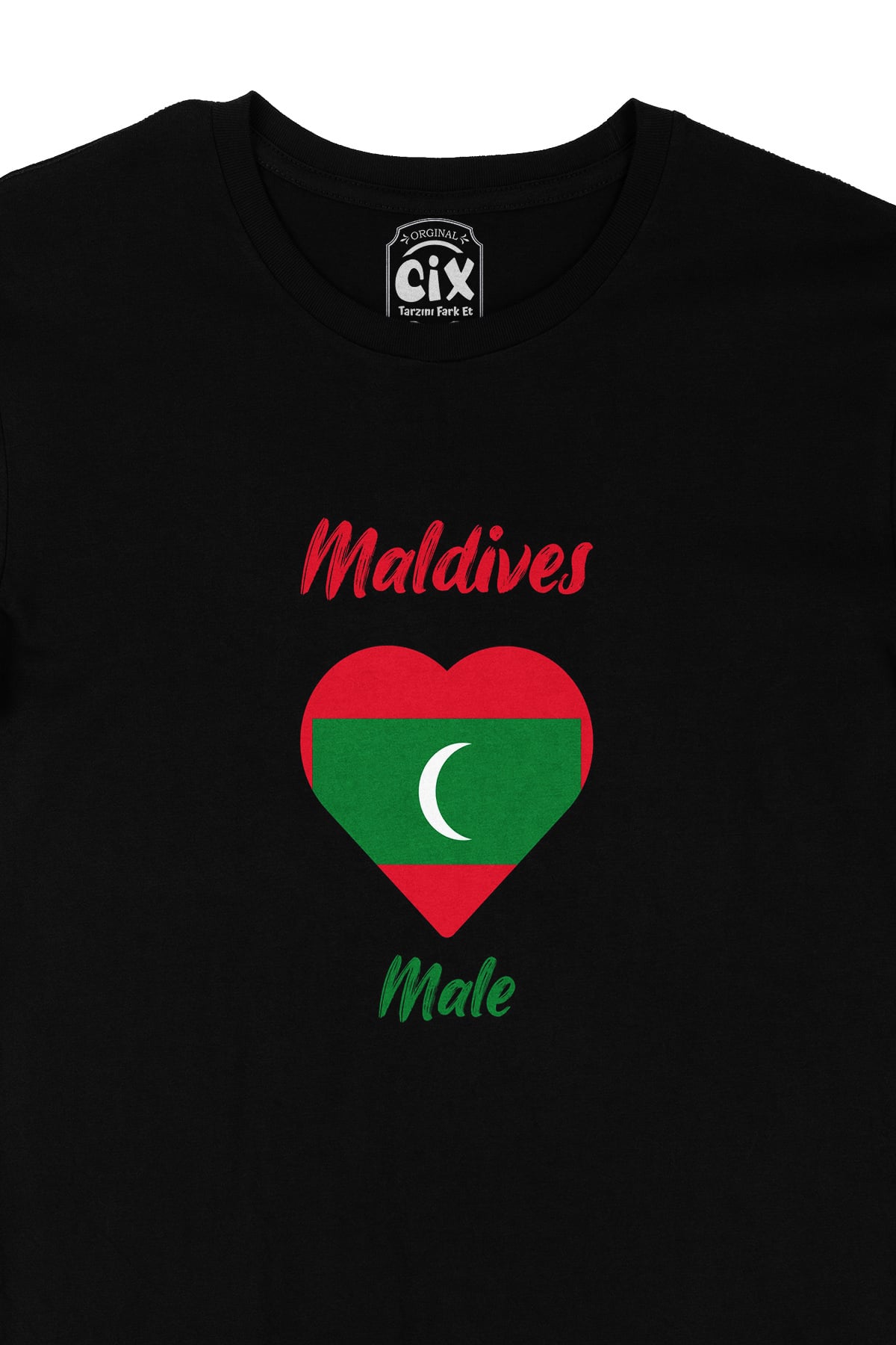 Male Maldivler Bayraklı Kalpli Siyah Tişört